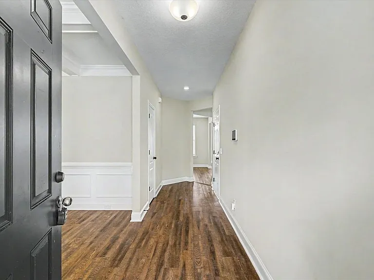 346 Coconut Dr — Photo 2