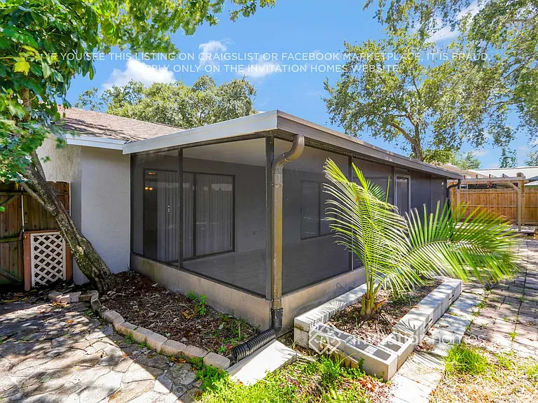 6708 Commodore Way — Photo 13