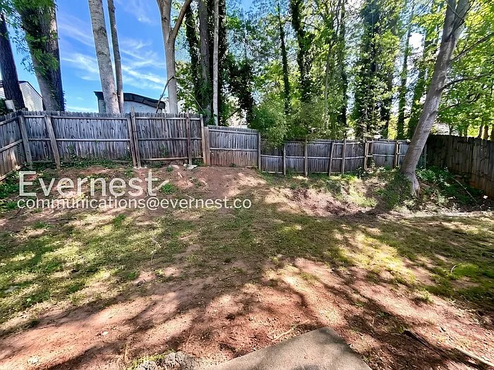 1373 Mill Lake Cir — Photo 21