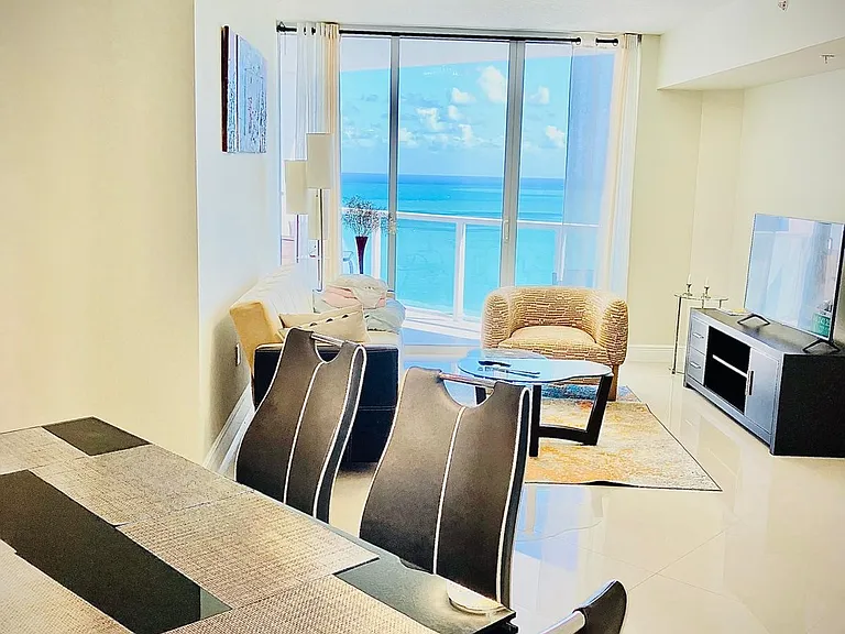 16699 Collins Ave #2910 — Photo 4