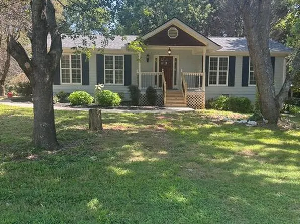 5260 Howard Rd, Cumming, GA 30040