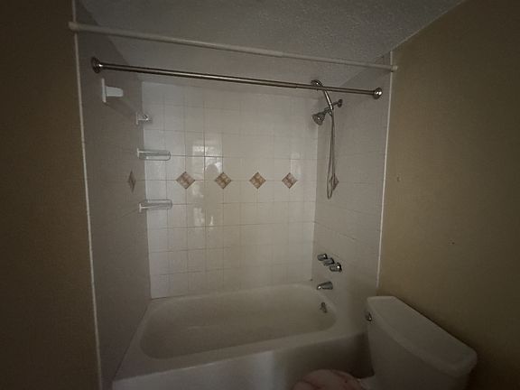 2nd image of 16 Gates St #11644206