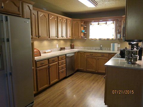 3rd image of 1613 Bristol Dr