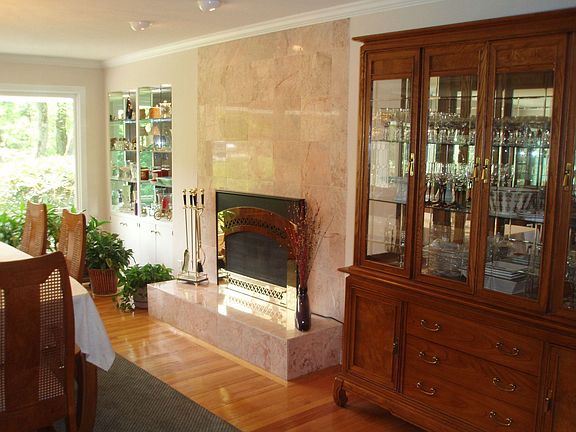 Dining room with gas fireplace