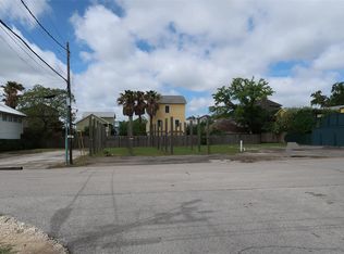 716 Clear Lake Rd, Clear Lake Shores, TX 77565