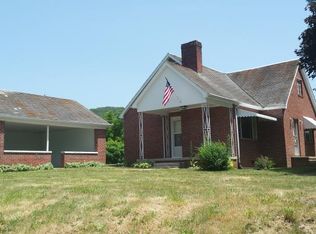 9 Murphy Hill Rd, Weaverville, NC 28787