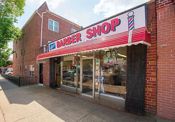 3rd image of 21-00 77th St #1