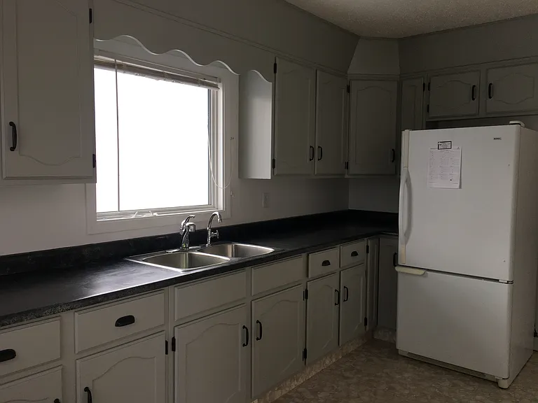 2527 Park St — Photo 6