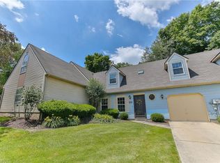 1686 Stone Creek Ln #38, Twinsburg, OH 44087