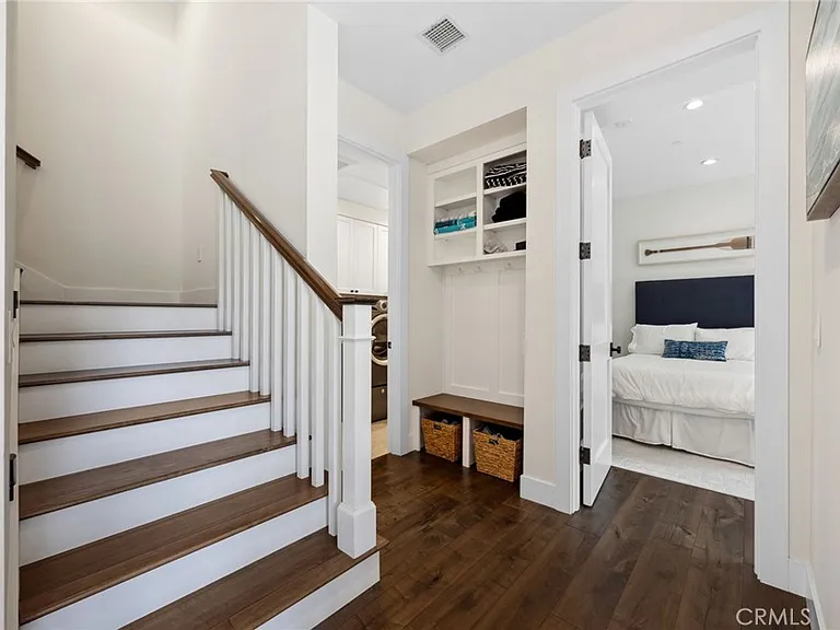 2801 Bayside Dr — Photo 38
