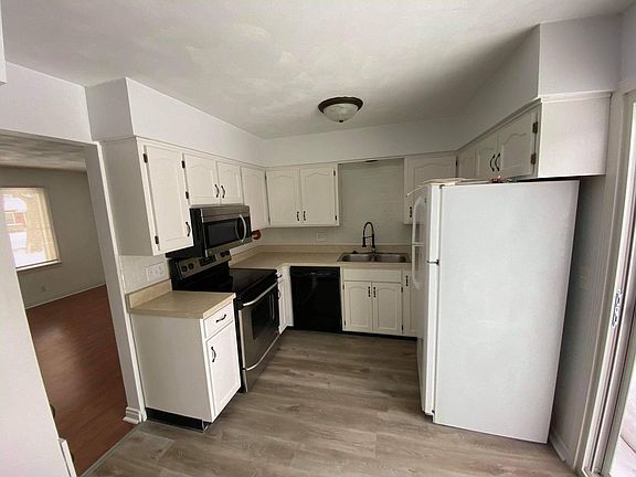 5th image of 6319 Beech St #1