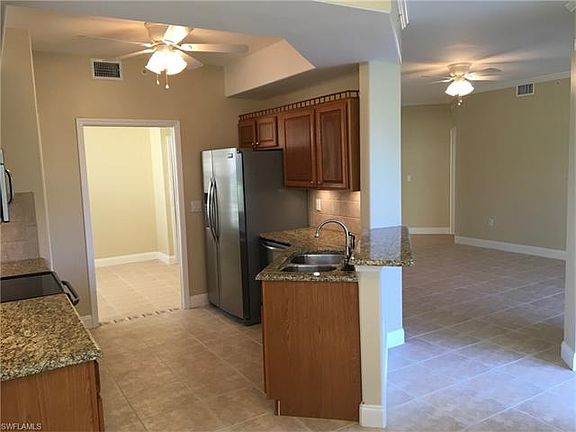 3rd image of 2255 Arielle Dr APT 2202