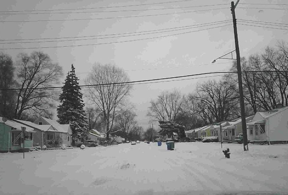 12895 Sidonie Ave, photo 3