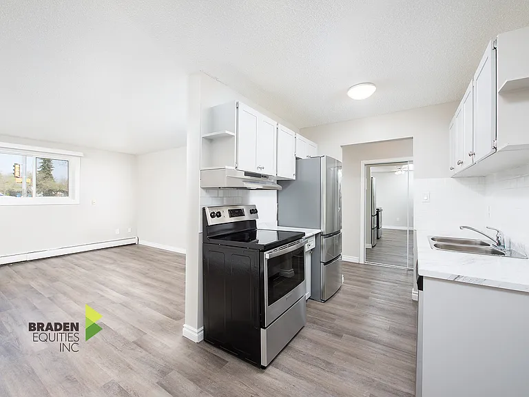 1602 Sherwood Dr — Photo 6