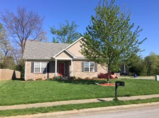 208 Shanks Mill Dr, Bowling Green, KY 42104