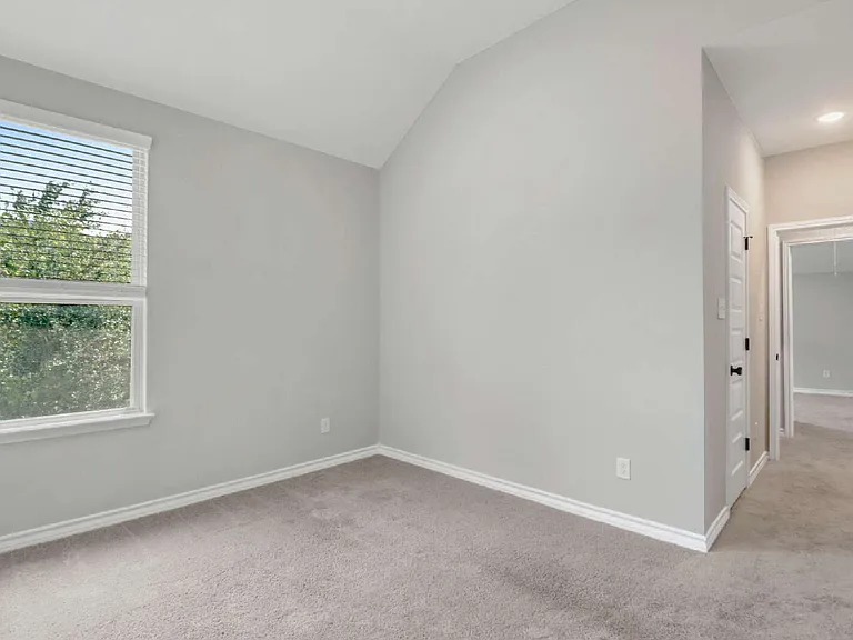 12250 Upton Park — Photo 44