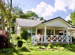 2737 Lakeshore Dr N, Lake Village, AR 71653