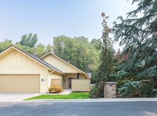 411 19th St NE #3, East Wenatchee, WA