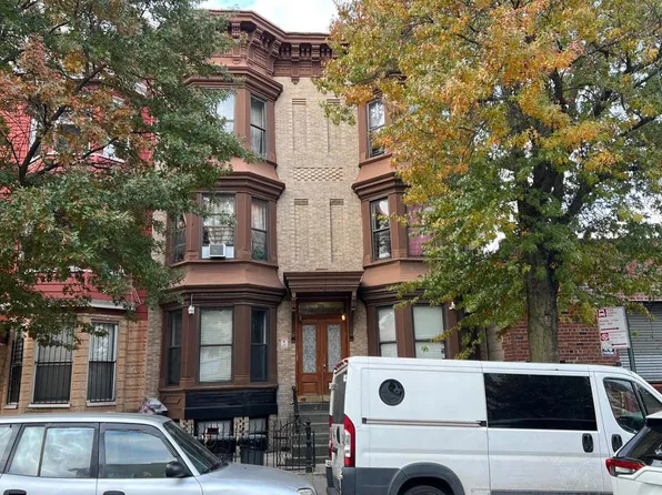 250 53rd St, Brooklyn, NY 11220