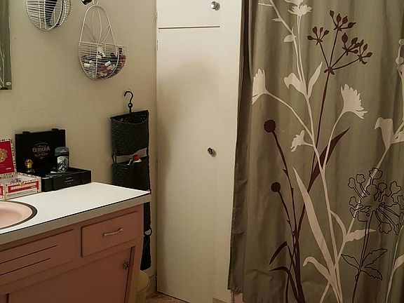 5th image of 1630 9th Ave APT 3