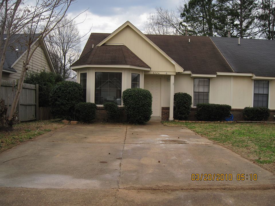 1st image of 2284 Hometown Dr
