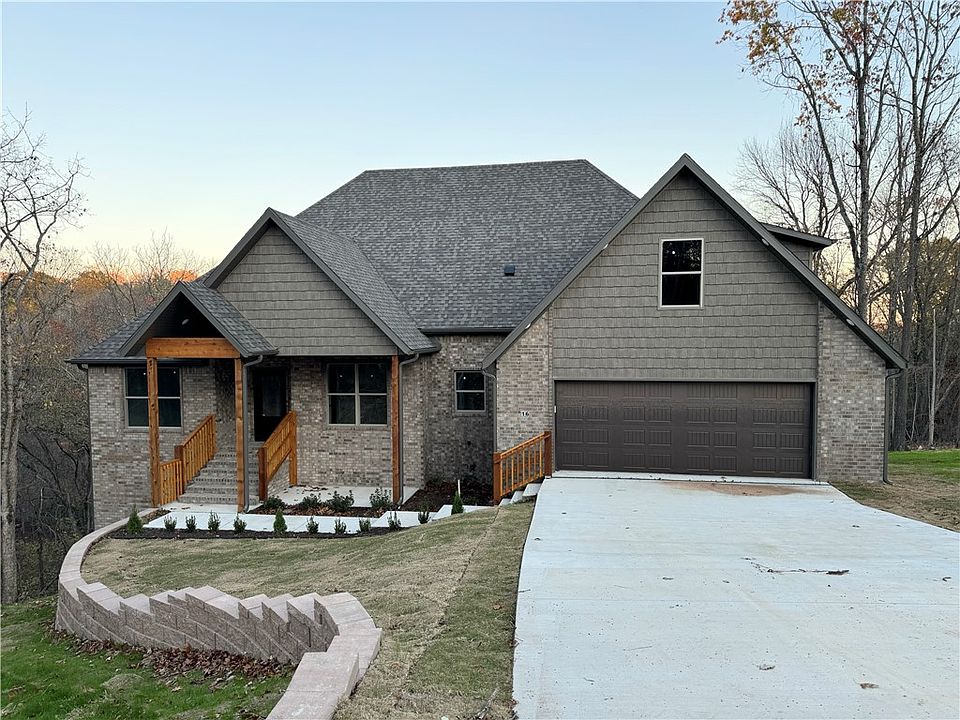 1st image of 16 Colmonell Ln