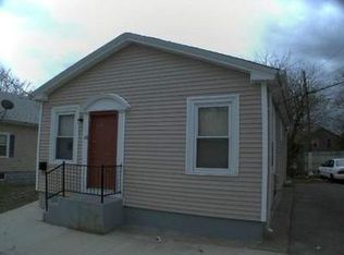 28 Parnell St, Providence, RI 02909