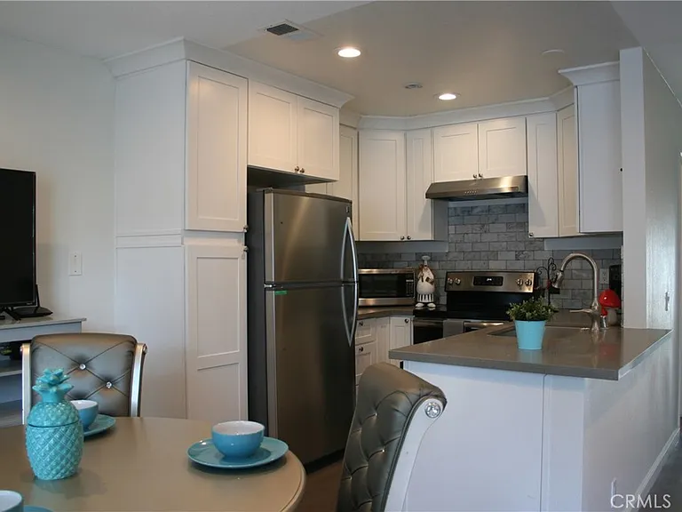 23768 N Shore Ln #90 — Photo 8