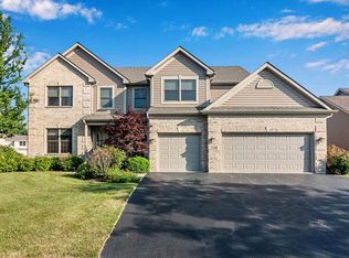 1130 Oak Point Ct, Antioch, IL 60002