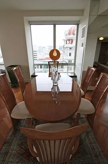 2 bed, 1900 sqft, $10,000 — Photo 3