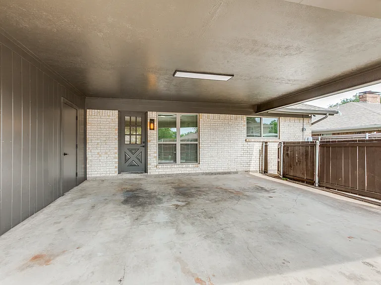 1213 Mill Valley Dr — Photo 21
