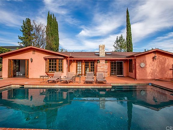 3rd image of 6411 Antigua Pl