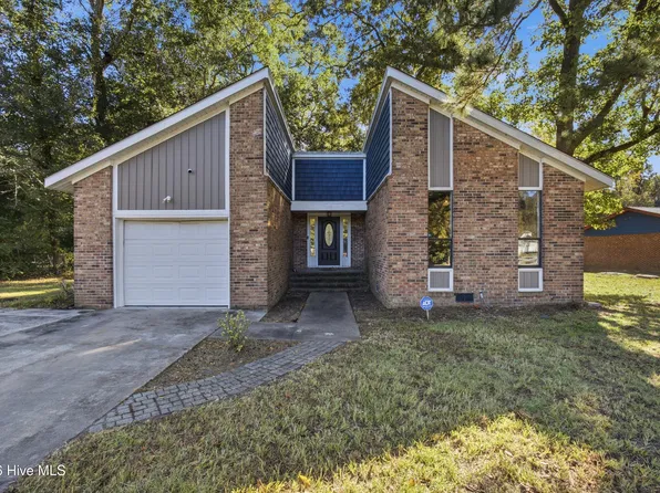 113 Stillbrook Court, Jacksonville, NC 28540