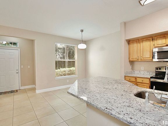 5th image of 5955 Westgate Dr APT 1612