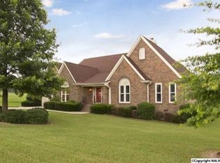 108 Patdean Dr, Huntsville, AL 35811