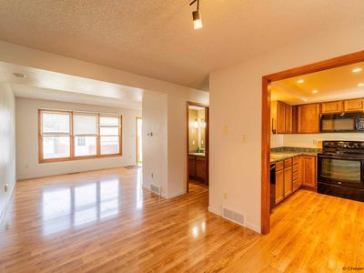 2407 E 16th St, Cheyenne, WY, 82001