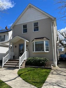 89-09 249th Street, Bellerose, NY, 11426