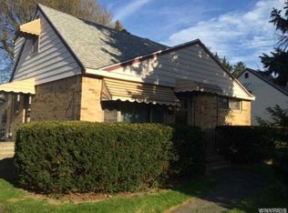 87 Emerald Dr, West Seneca, NY 14224