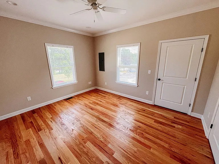 109 Mount Tabor Rd — Photo 5