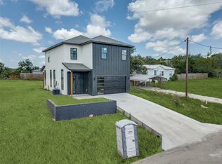 2518 Elk Trl, Granbury, TX 76048