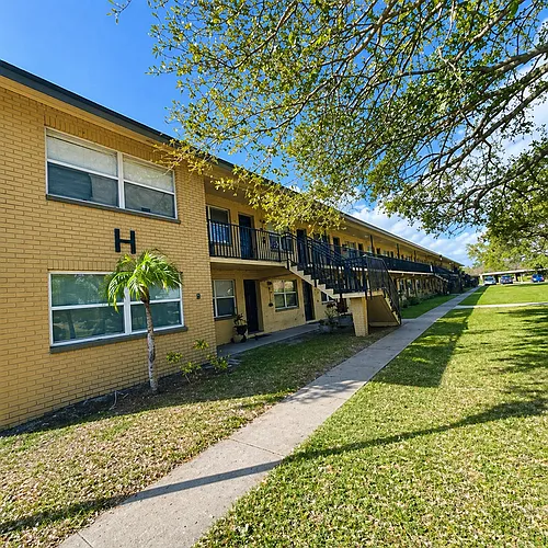 2501 Harn Blvd Photo 1