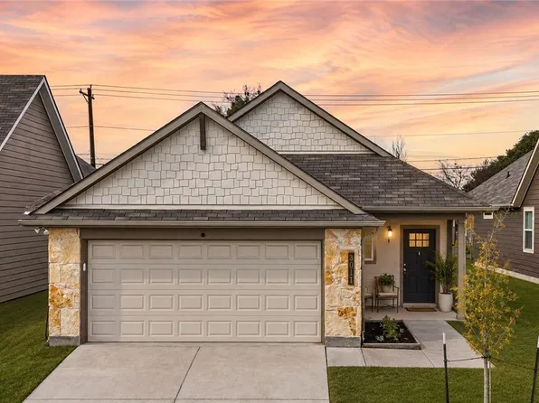 3011 Stevens Dr, Bryan, TX 77803