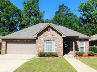 606 Lexington Dr, Florence, MS 39073