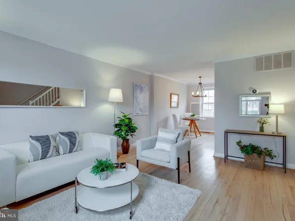 4523 34th St S, Arlington, VA 22206