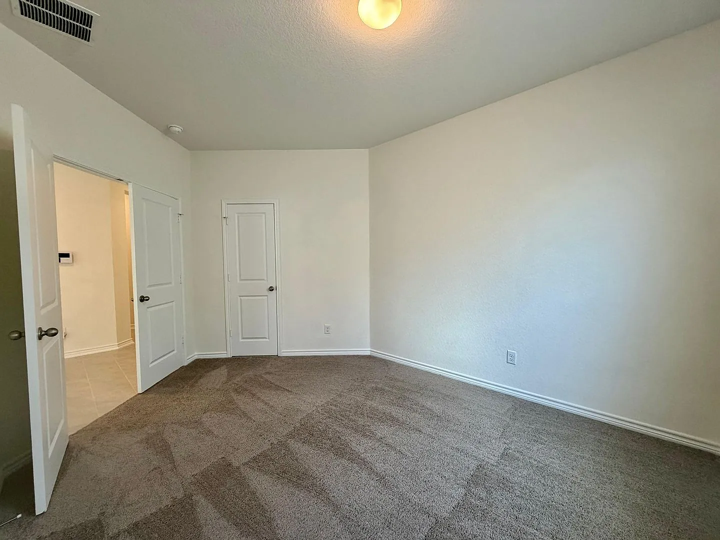 For Rent! — Photo 4