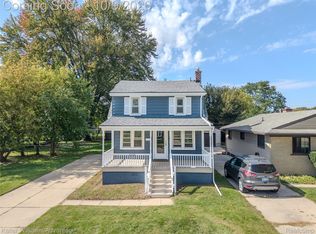 6368 Hazel St, Taylor, MI 48180