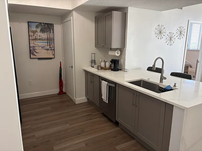 1551 N Flagler Dr #905 — Photo 1