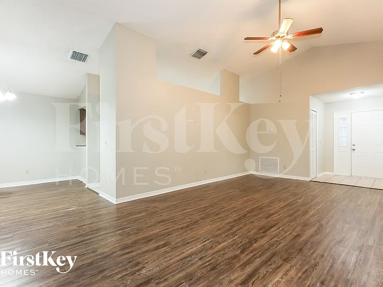 4322 Kipling Ave — Photo 3