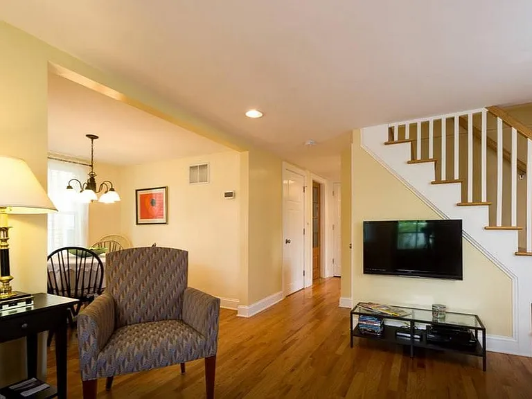 71 Delaware Ave — Photo 3