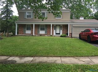 5532 Wadsworth Dr, Sylvania, OH 43560